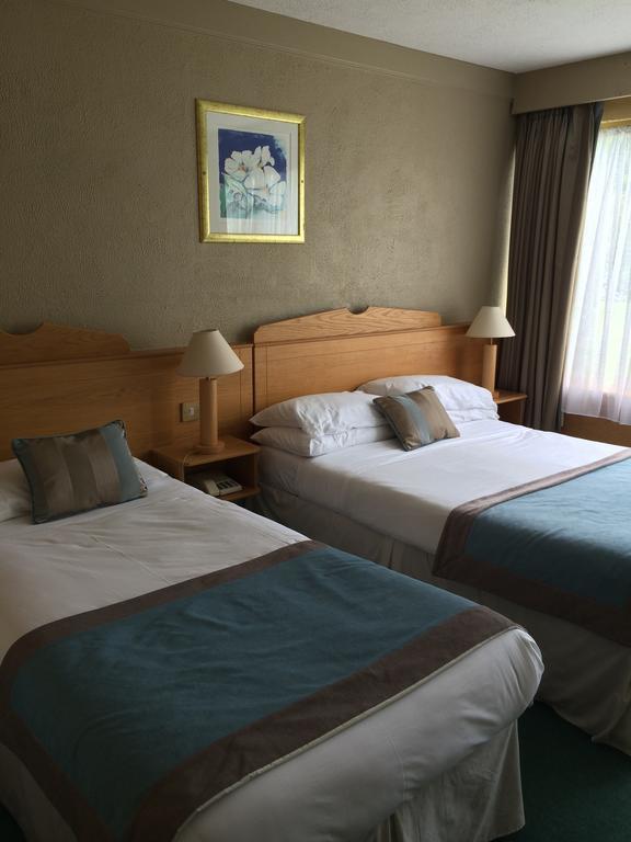 Earl Of Desmond Hotel Τράλι Δωμάτιο φωτογραφία